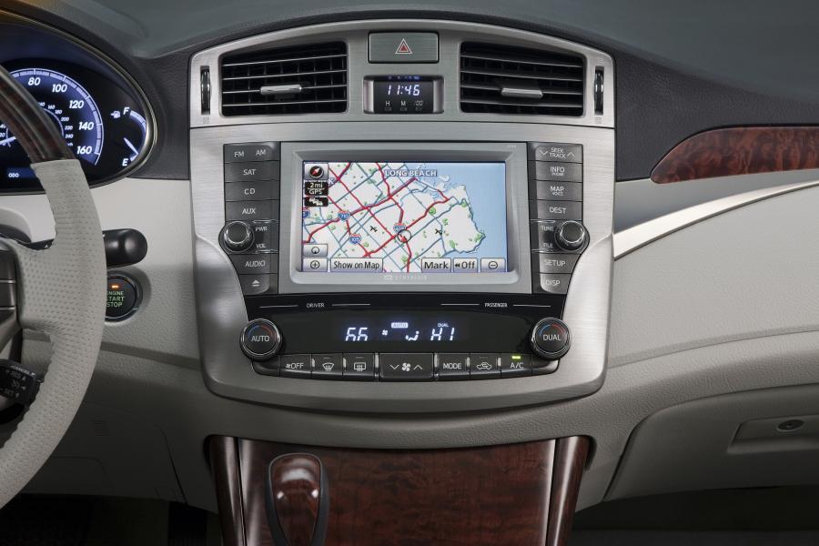 Детали интерьера Toyota Avalon (GSX30) 2011 года  (фото 54 из 84)